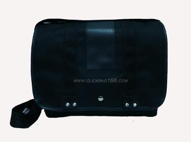 กระเป๋าเอกสารสีดำ มีเอกลักษณ์เฉพาะตัว CLICK 0108